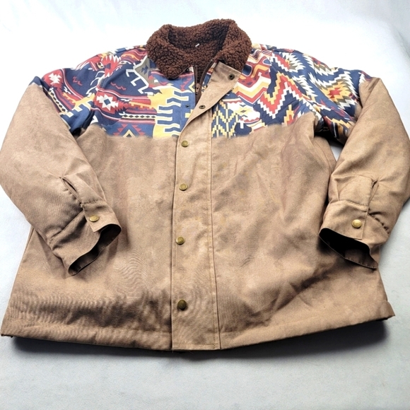 NWOT Sherpa lined snap and zip front Aztec print jacket - Picture 1 of 5